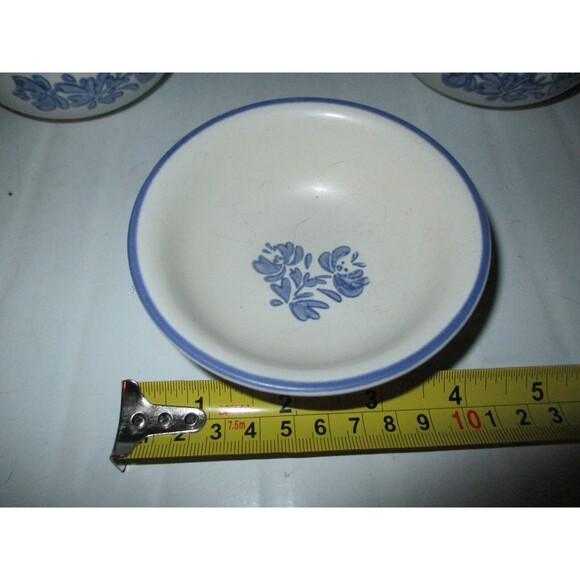 Three Pfaltzgraff prep/sauce/dip bowls - Picture 2 of 7